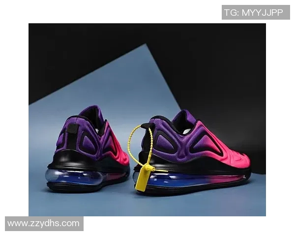 时尚运动风潮流来袭足球明星同款短袖外套让你尽显个性魅力